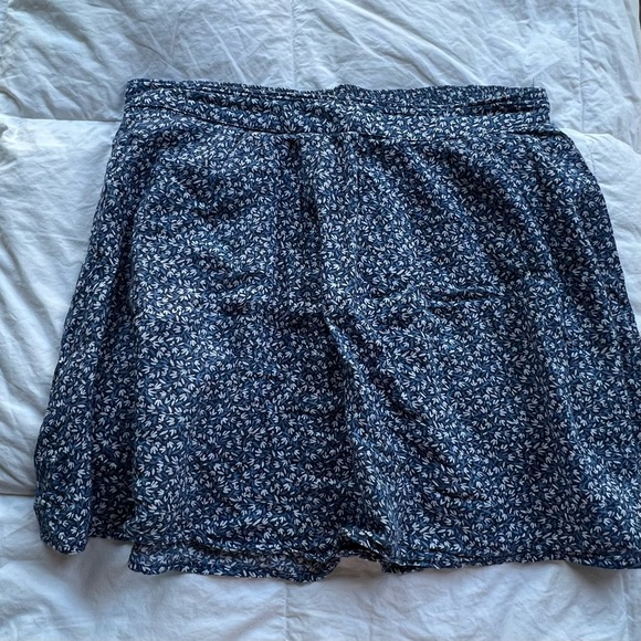 Spring Skirt! - Picture 4 of 4